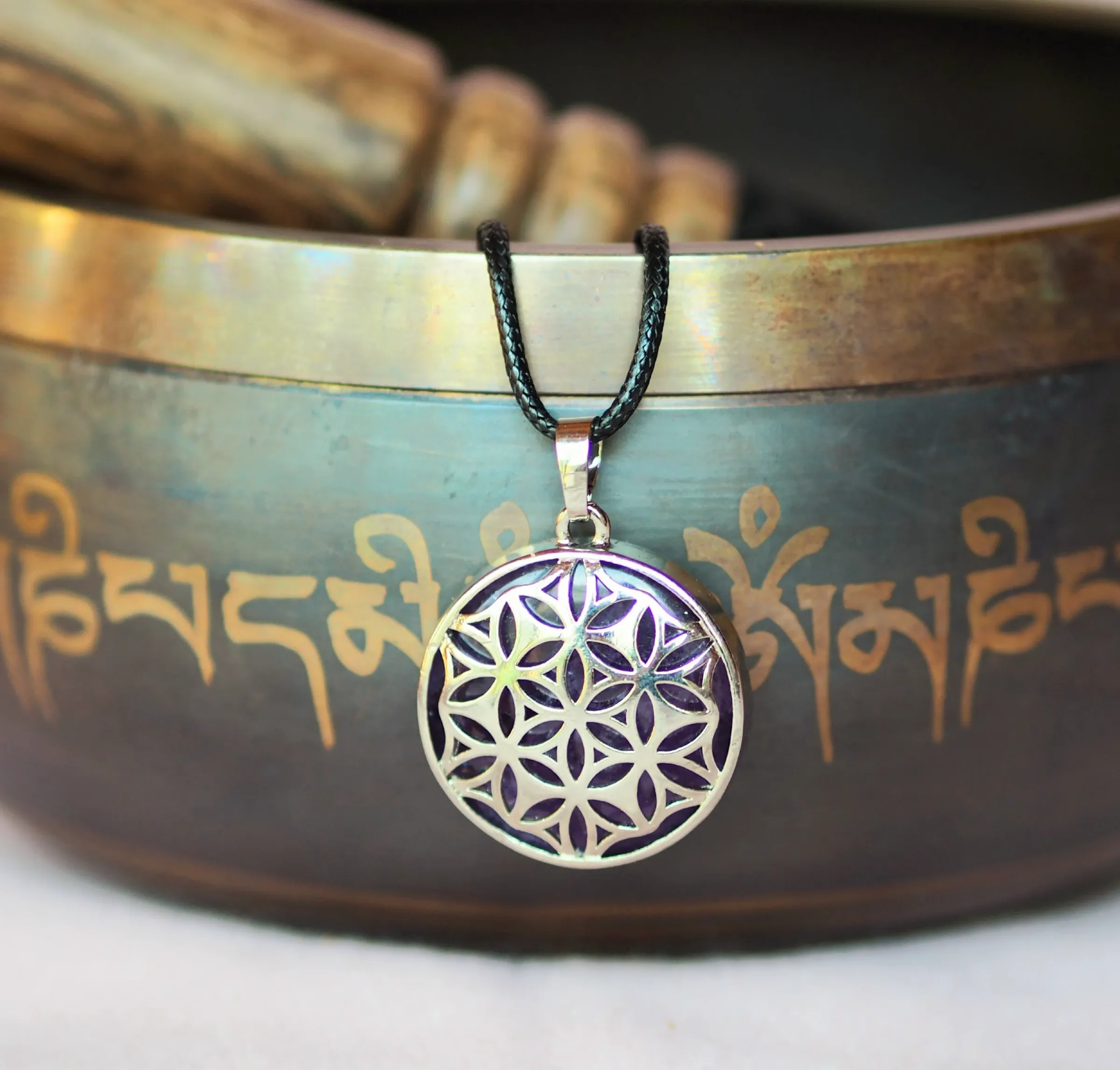 Pendentif Fleur de Vie Métal & Améthyste
