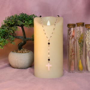 Chapelet artisanal en pierres naturelles